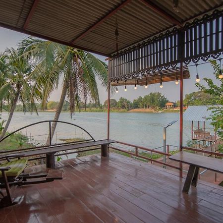 River Flow House Bangtanod Photharam Esterno foto