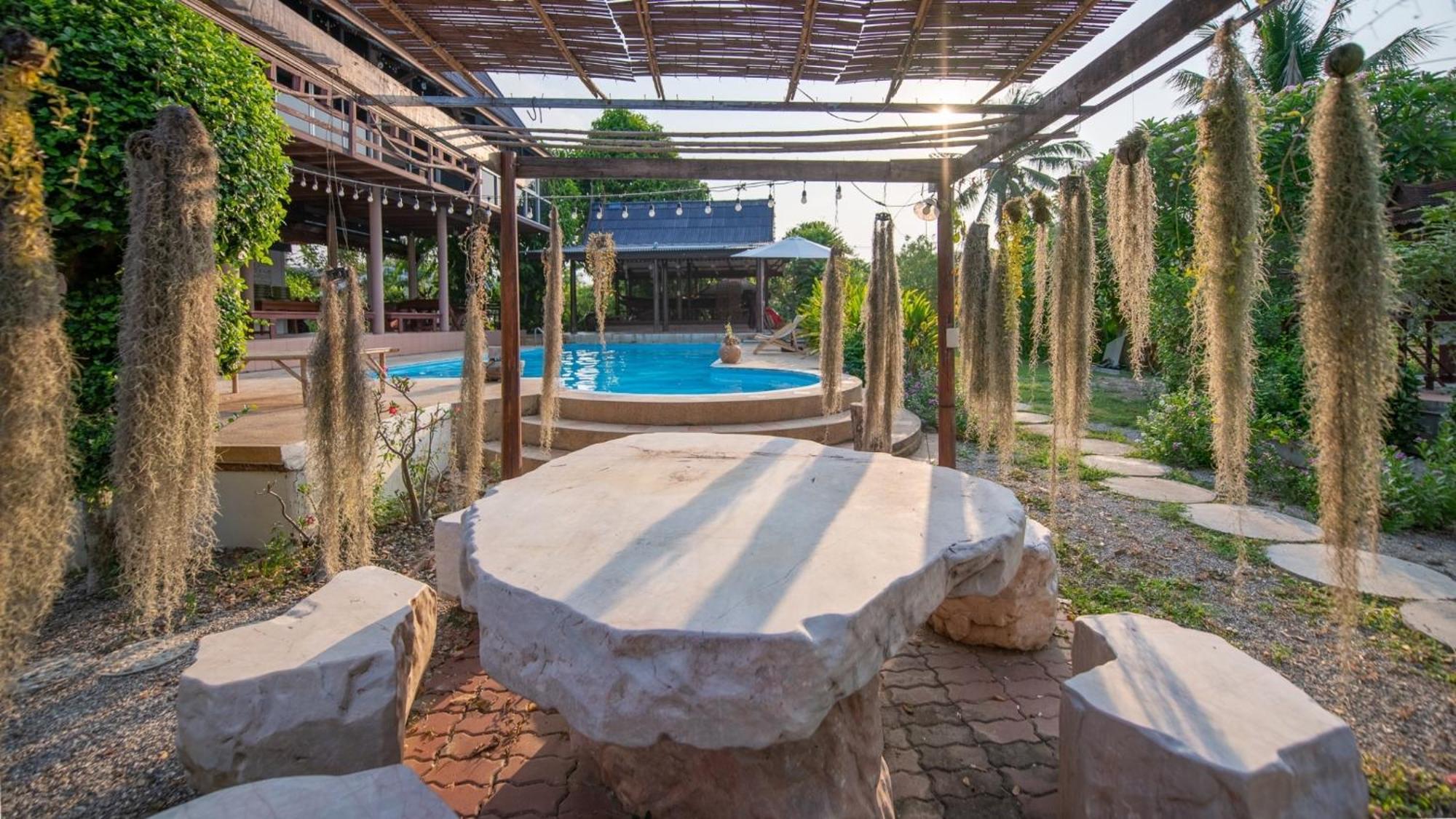 River Flow House Bangtanod Photharam Esterno foto