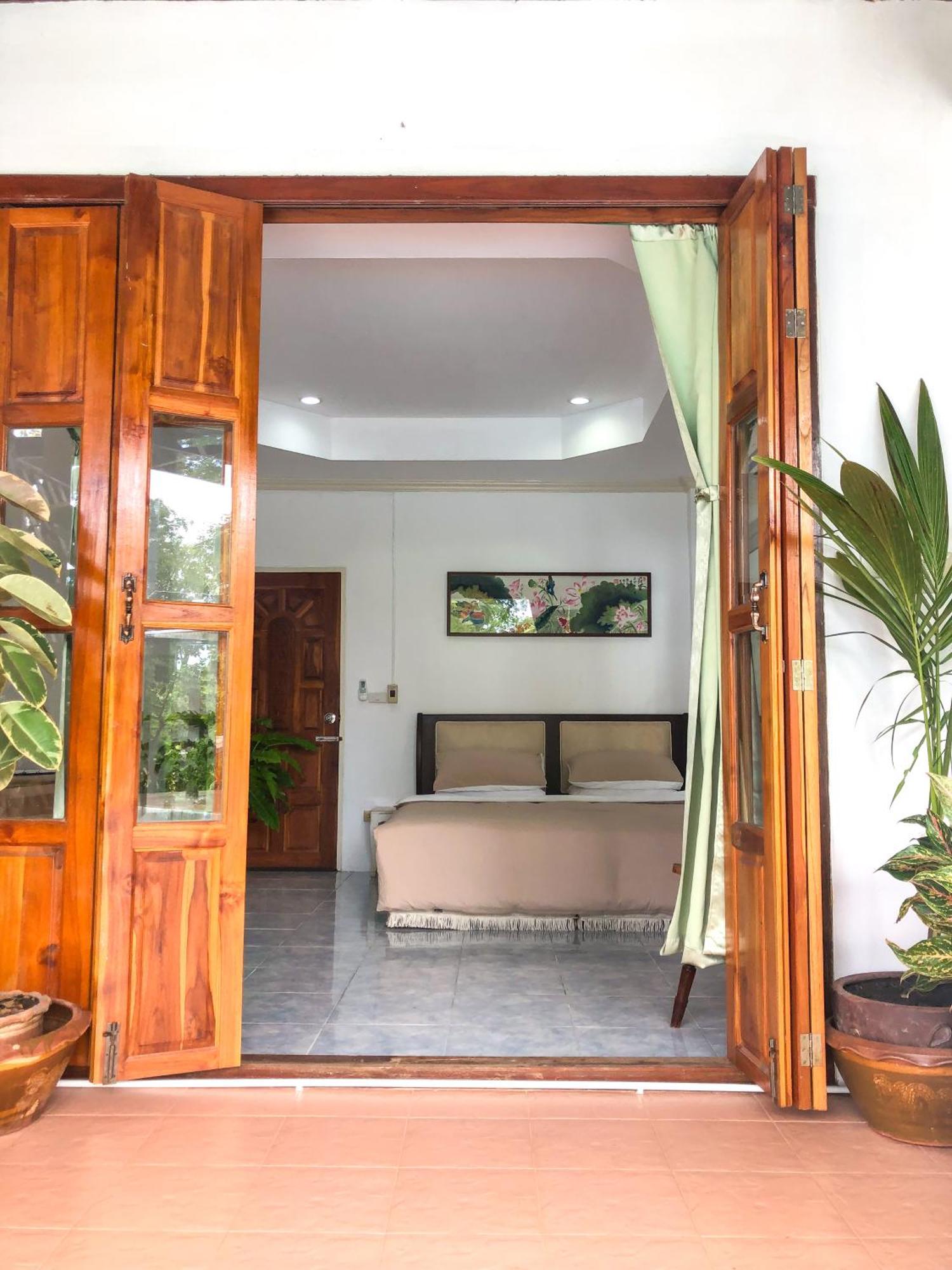 River Flow House Bangtanod Photharam Esterno foto